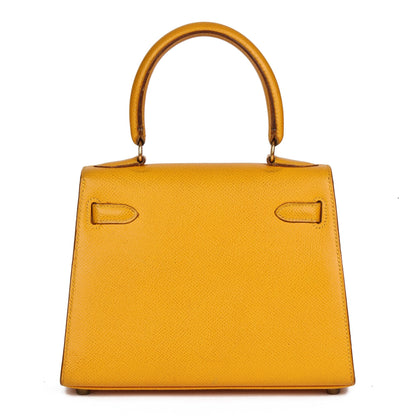 Hermes Jaune Courchevel Leather Kelly 20cm Sellier Shoulder Bag