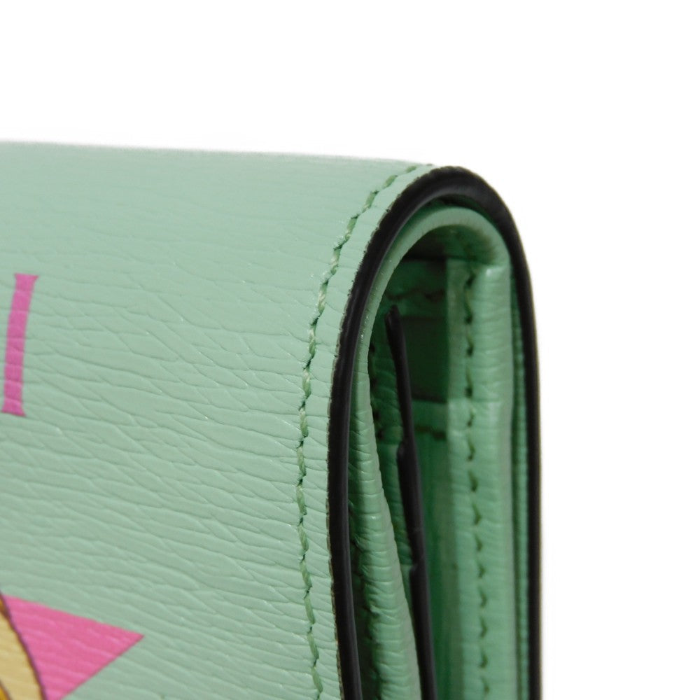 GUCCI Bifold Wallet 701009 U22AG 3067 Textured leather Mint green logo Bananya Compact Wallet Women Used