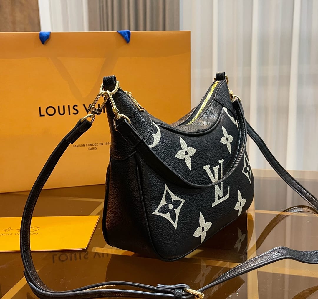 Louis Vuitton  Bagatelle Handbag Sets