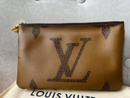 Louis Vuitton Double Zip Pochette Monogram (RRP £1150)