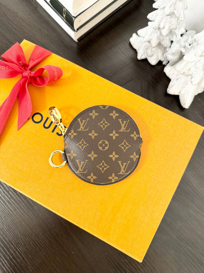 LOUIS VUITTON 2020 Monogram Mini Round Coin Purse