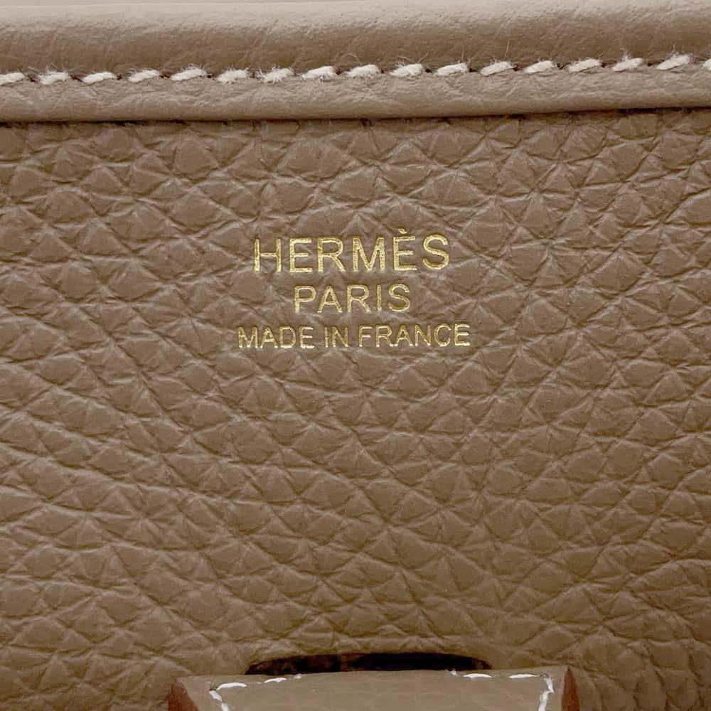 HERMES Evelyne3 Etoupe Taurillon Clemence Size PM