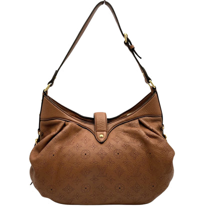 LOUIS VUITTON Shoulder Bag