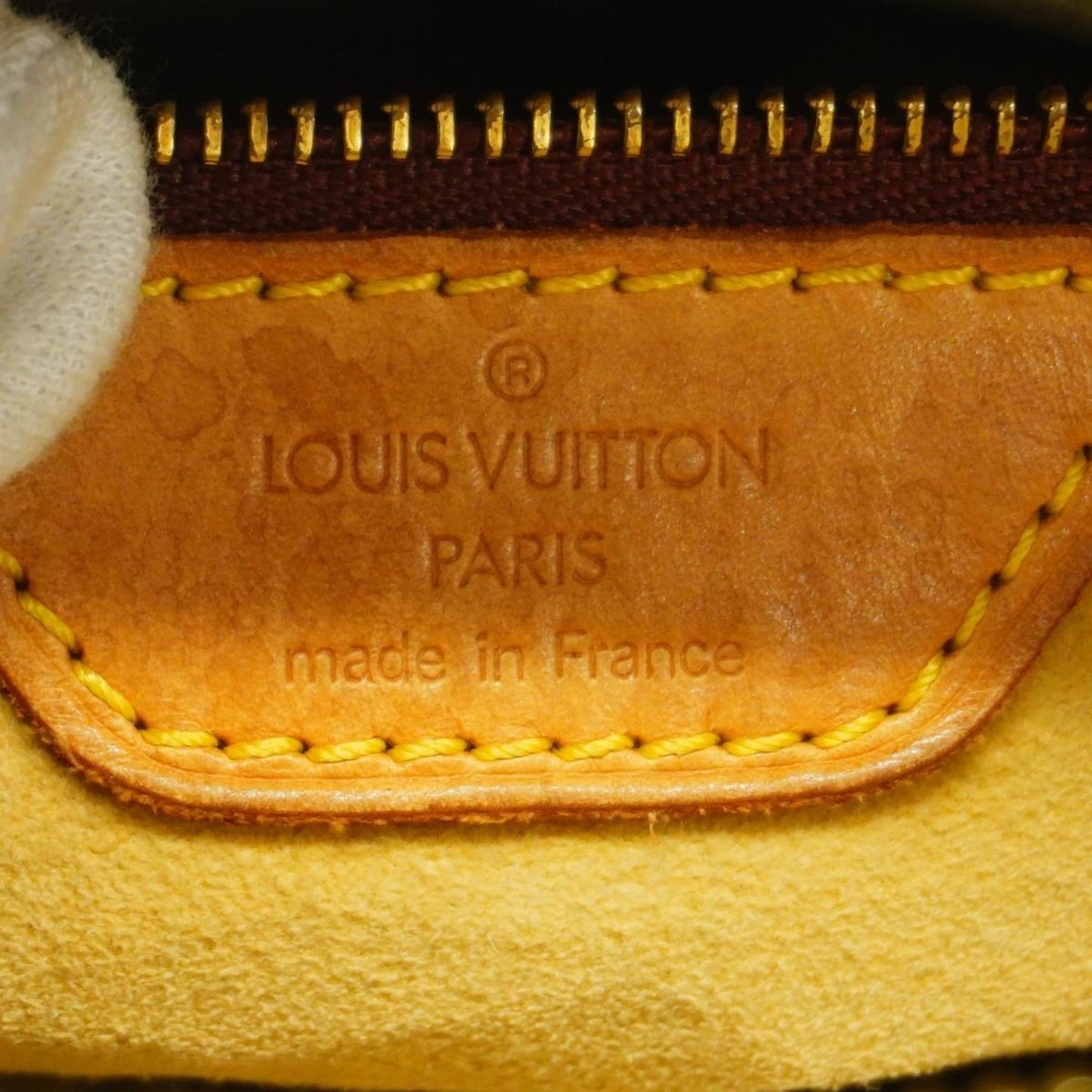 LOUIS VUITTON Looping Shoulder Bag