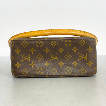 LOUIS VUITTON Looping MM Shoulder Bag