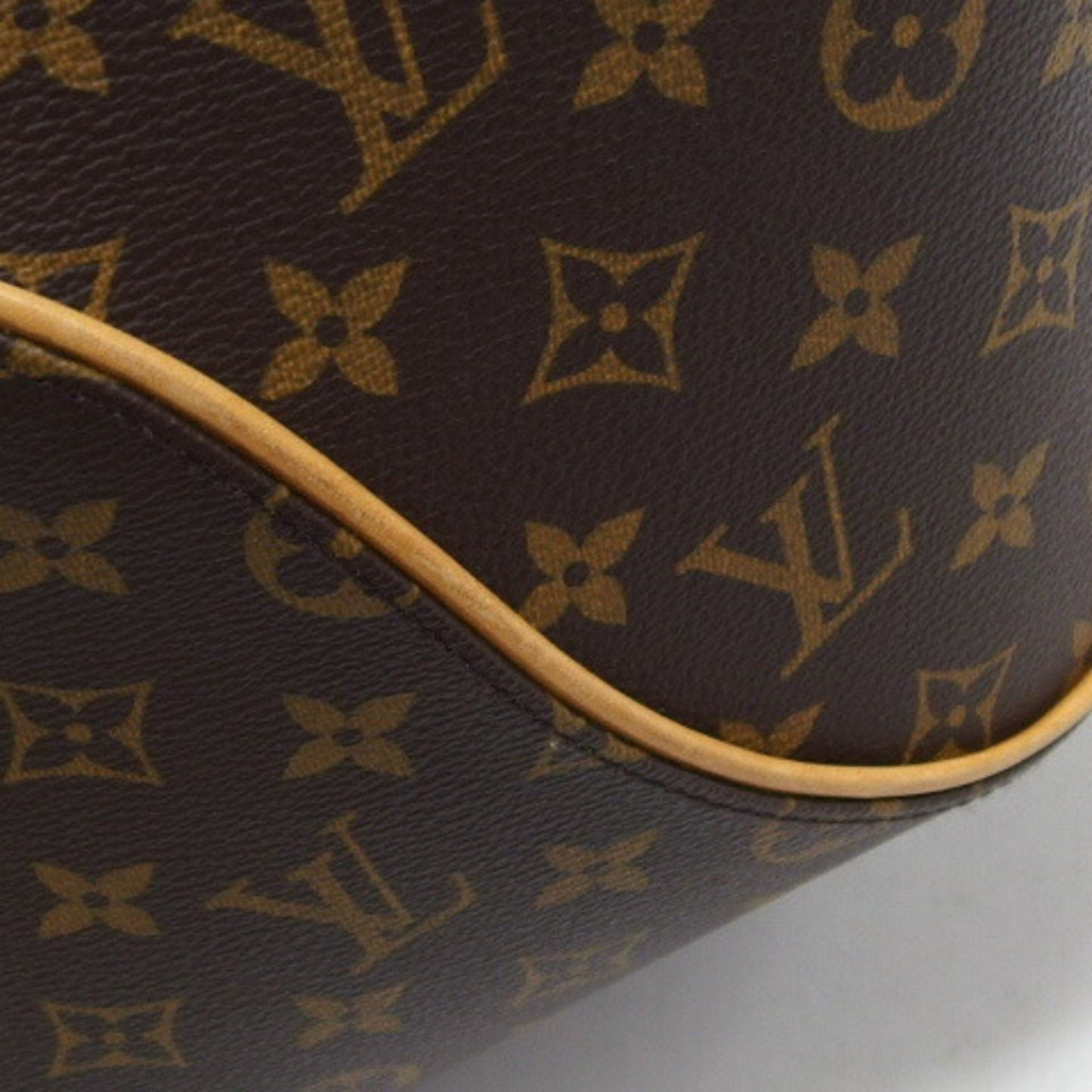 LOUIS VUITTON Ellipse Handbag