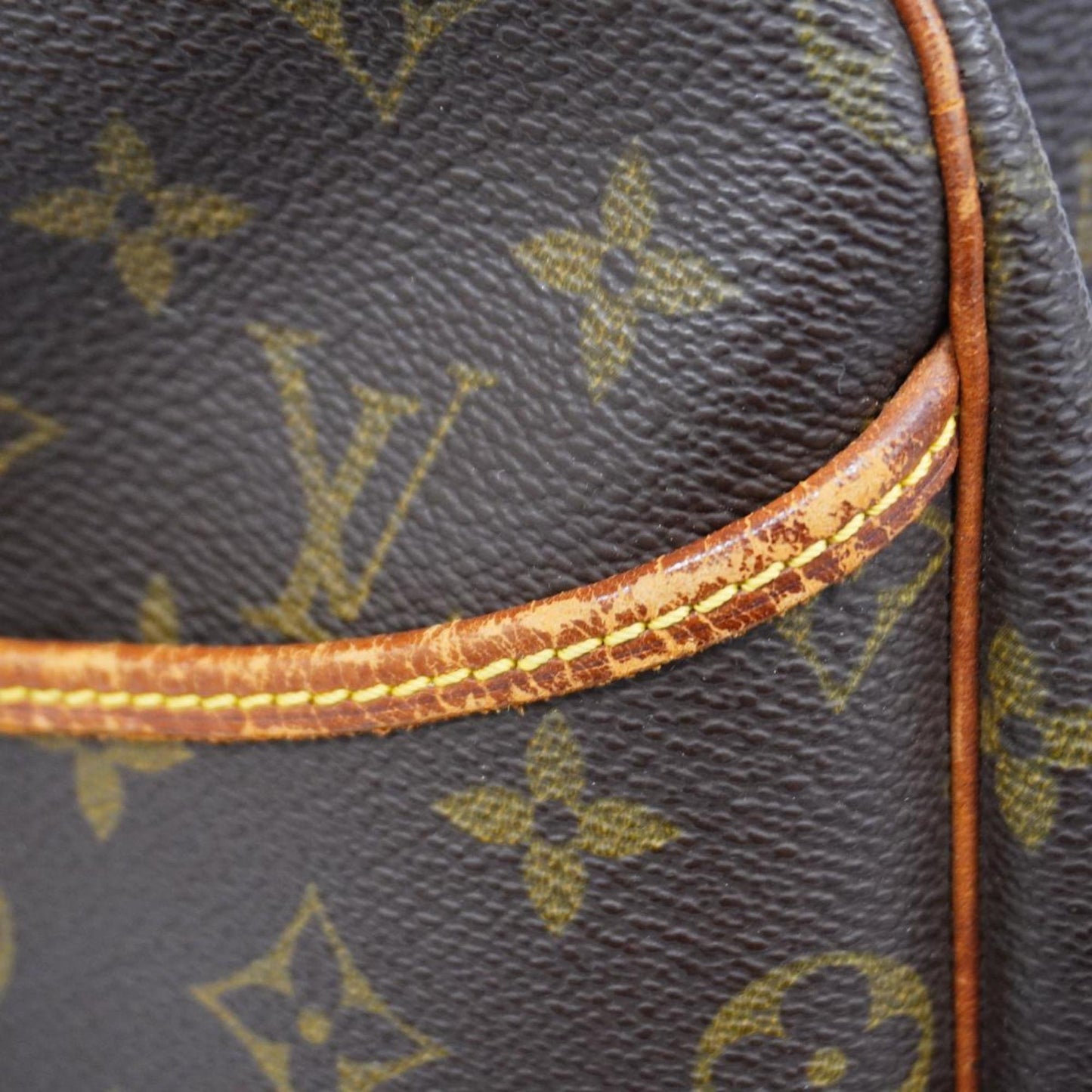 LOUIS VUITTON Deauville Handbag