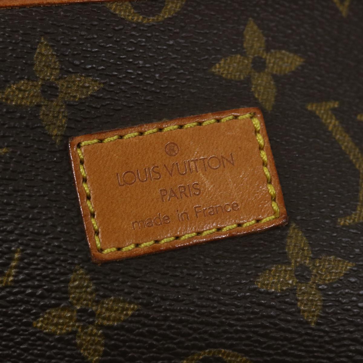 LOUIS VUITTON Saumur 35 Shoulder Bag