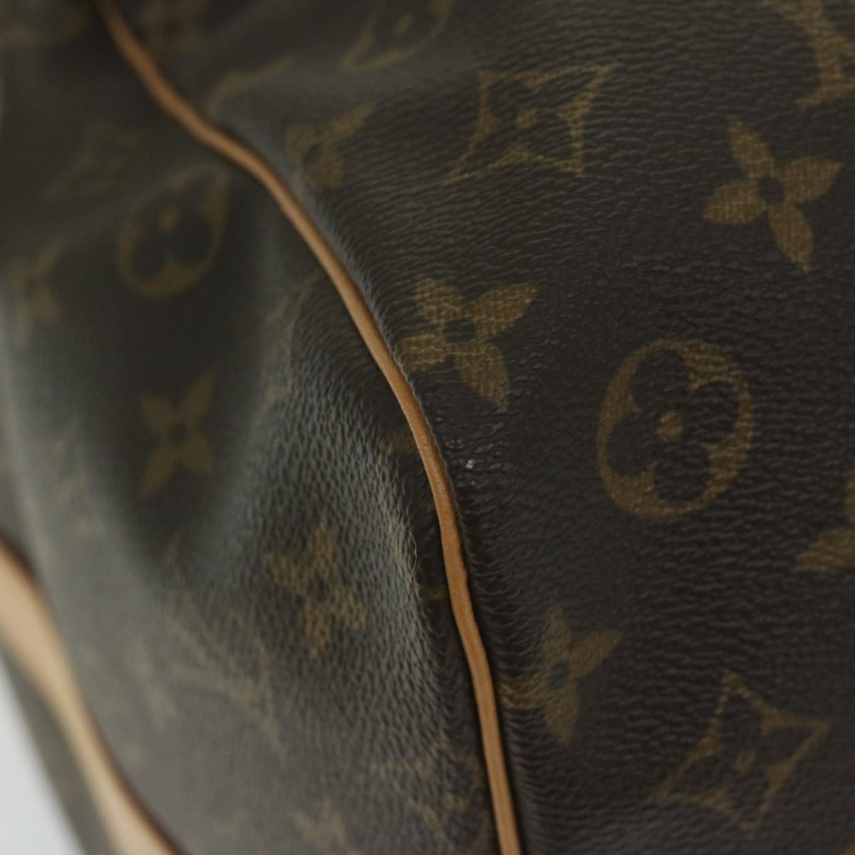 LOUIS VUITTON Keepall Bandouliere 60 Shoulder Bag