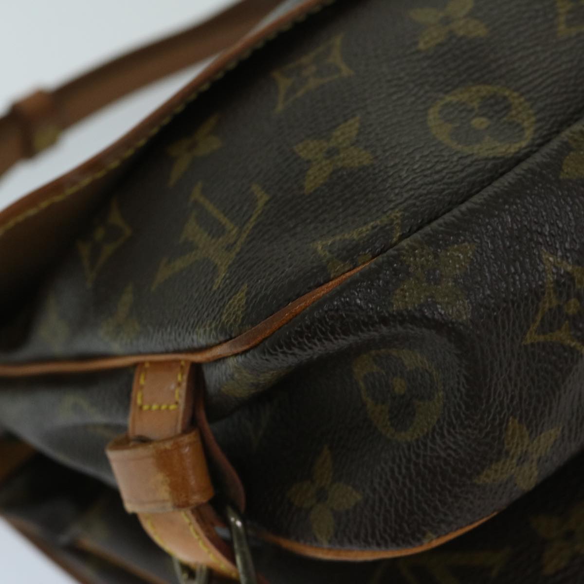 LOUIS VUITTON Saumur Shoulder Bag