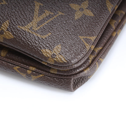 Pochette Twice Monogram