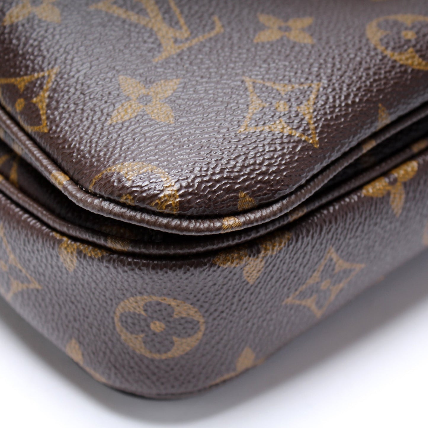 Pochette Metis Monogram