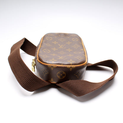 Pochette Gange Monogram