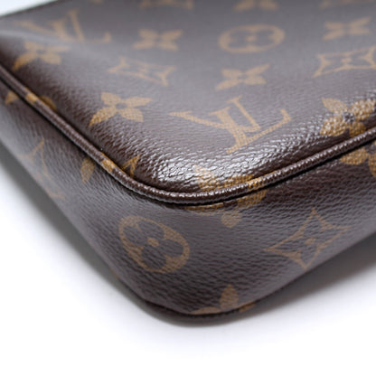 Pochette Accessories Monogram