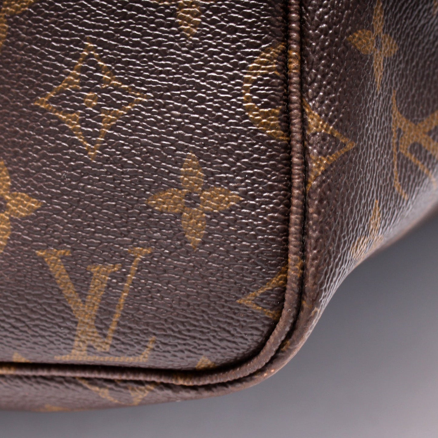 Neverfull GM Monogram