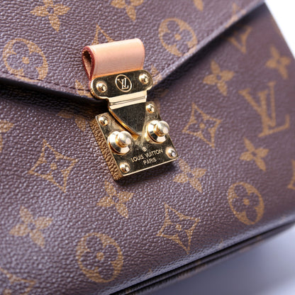 Pochette Metis Monogram