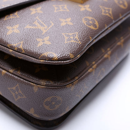 Pochette Metis Monogram