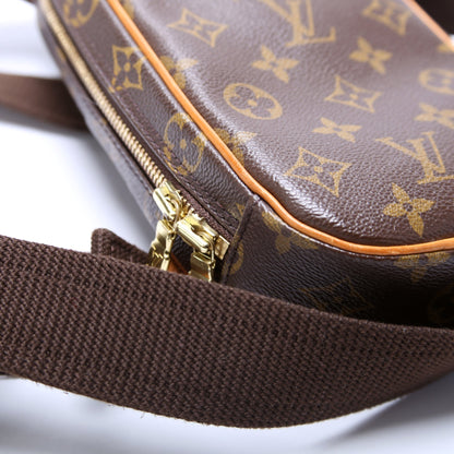 Pochette Gange Monogram