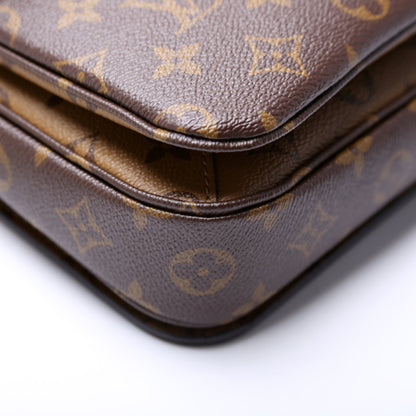 Pochette Metis Reverse Monogram