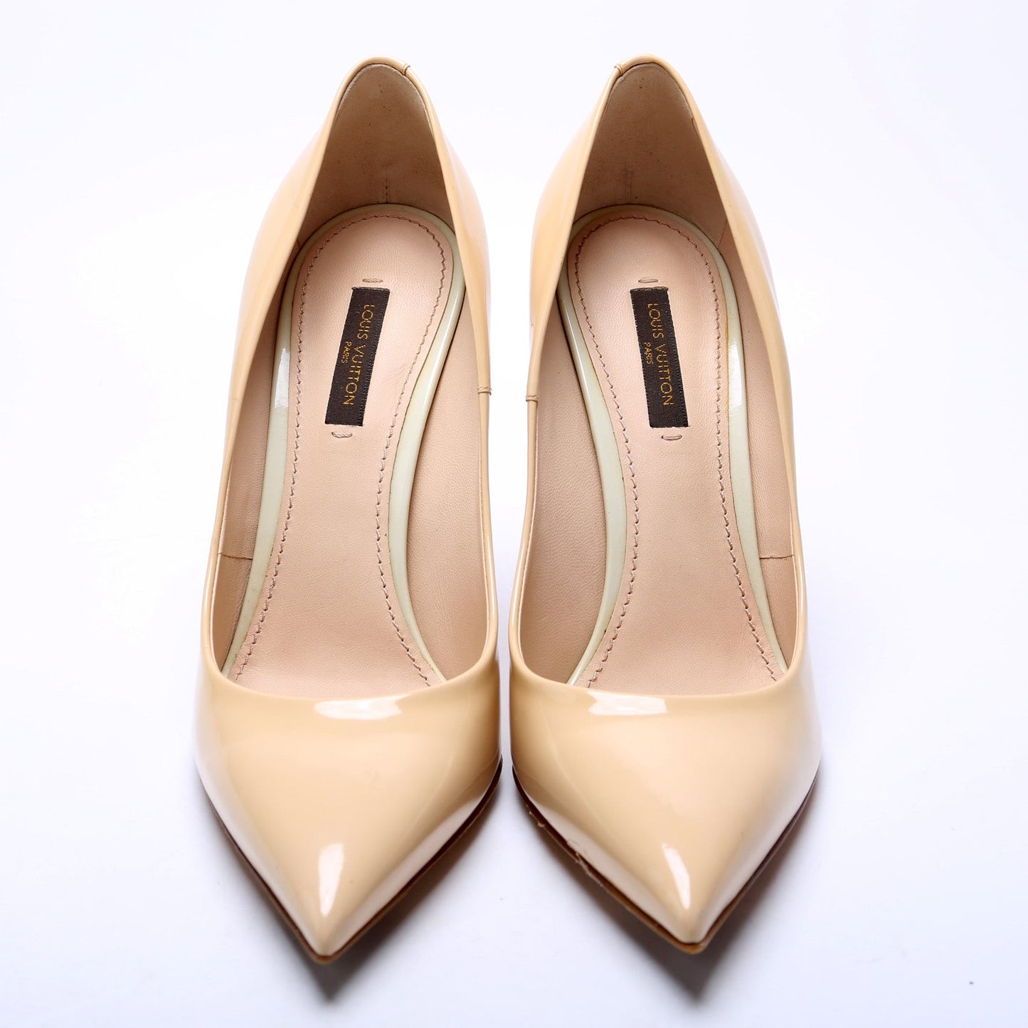 Pointed Toe Pumps Size 38.5