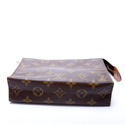 Toiletry Pouch 19 Monogram Vintage