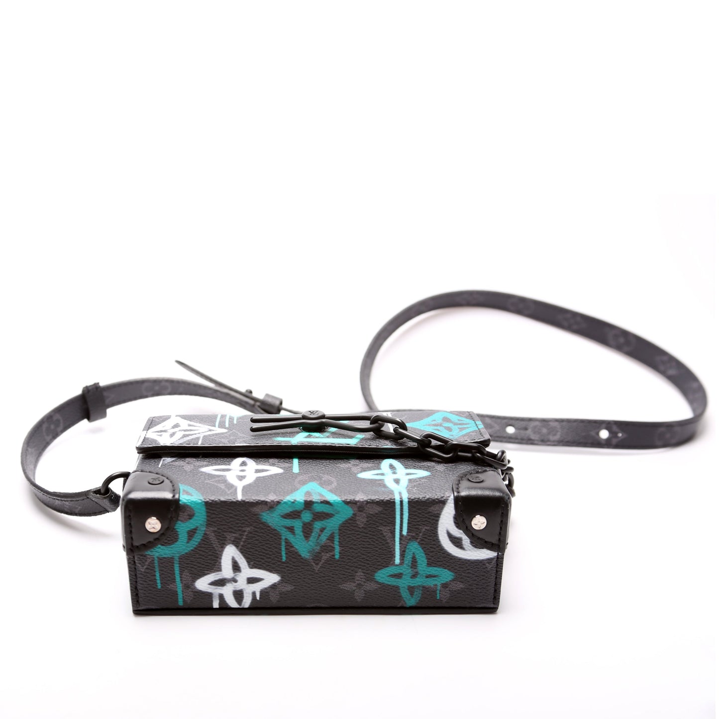 Steamer Wearable Wallet Monogram Eclipse Graffiti Black/Multi