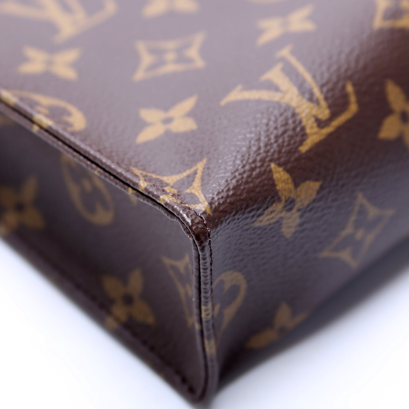 Toiletry Pouch 26 Monogram 2023