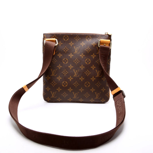 Pochette Valmy Monogram