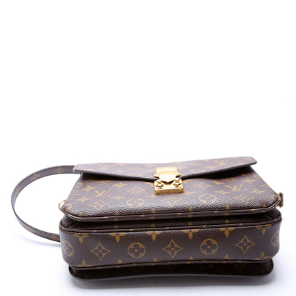 Pochette Metis Monogram