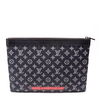 Pochette Apollo GM Upside Down Monogram