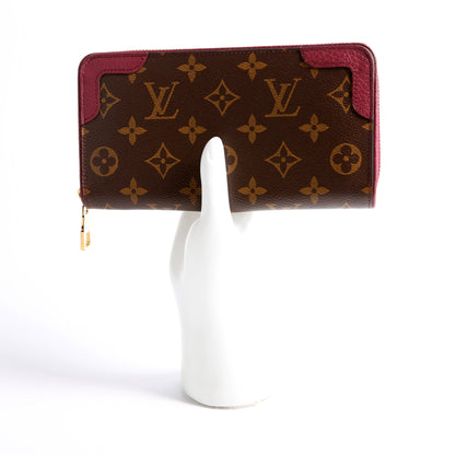 Zippy Wallet Retiro Monogram Plum