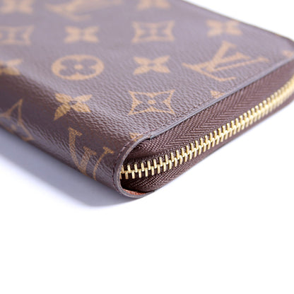 Zippy Wallet Monogram