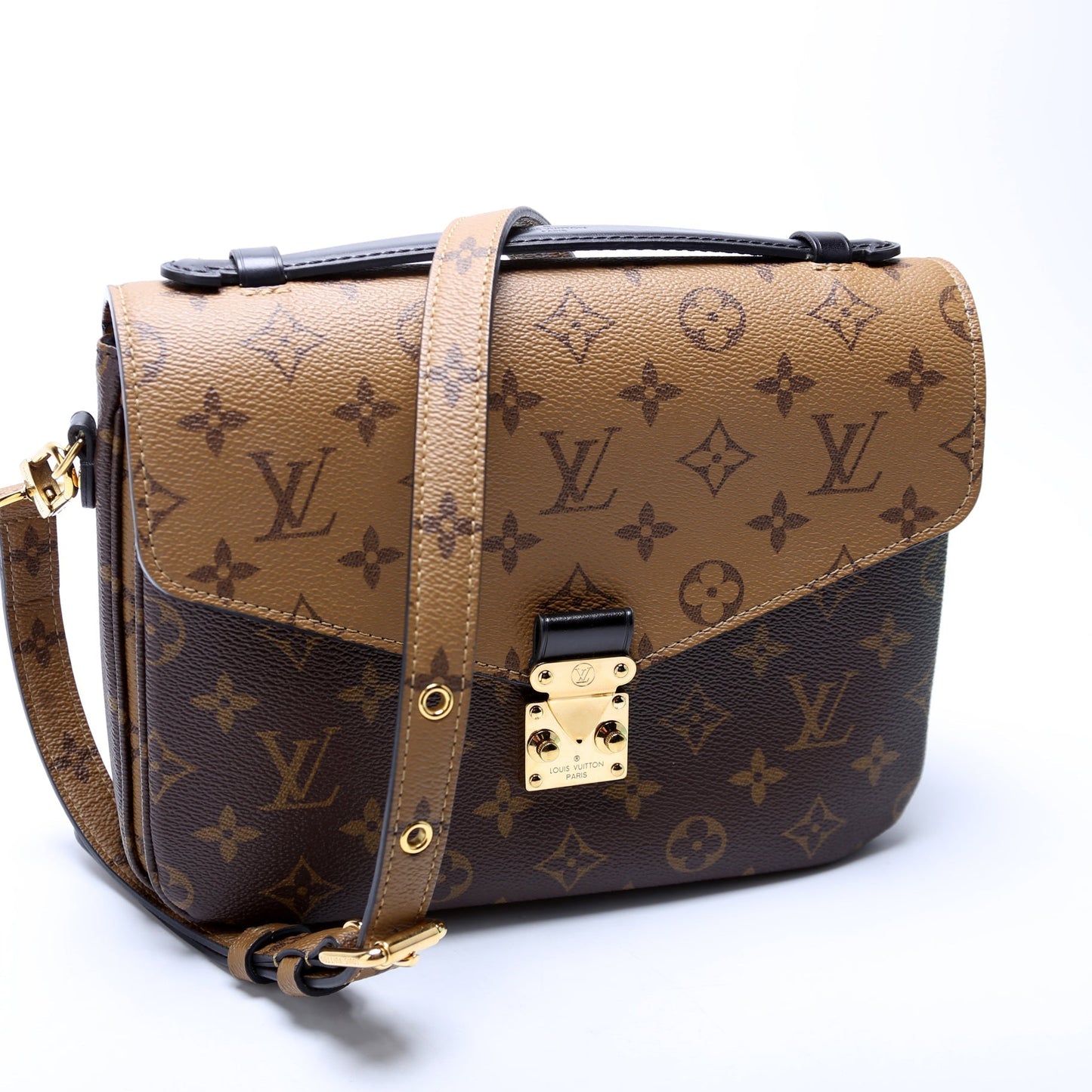 Pochette Metis Reverse Monogram