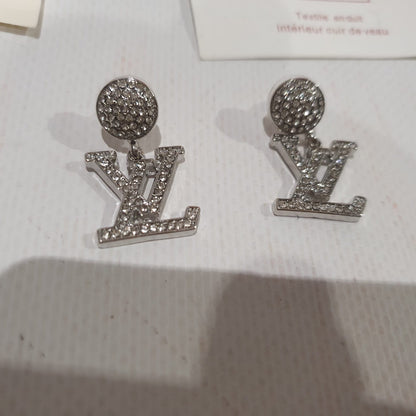 Louis Vuitton Earrings.