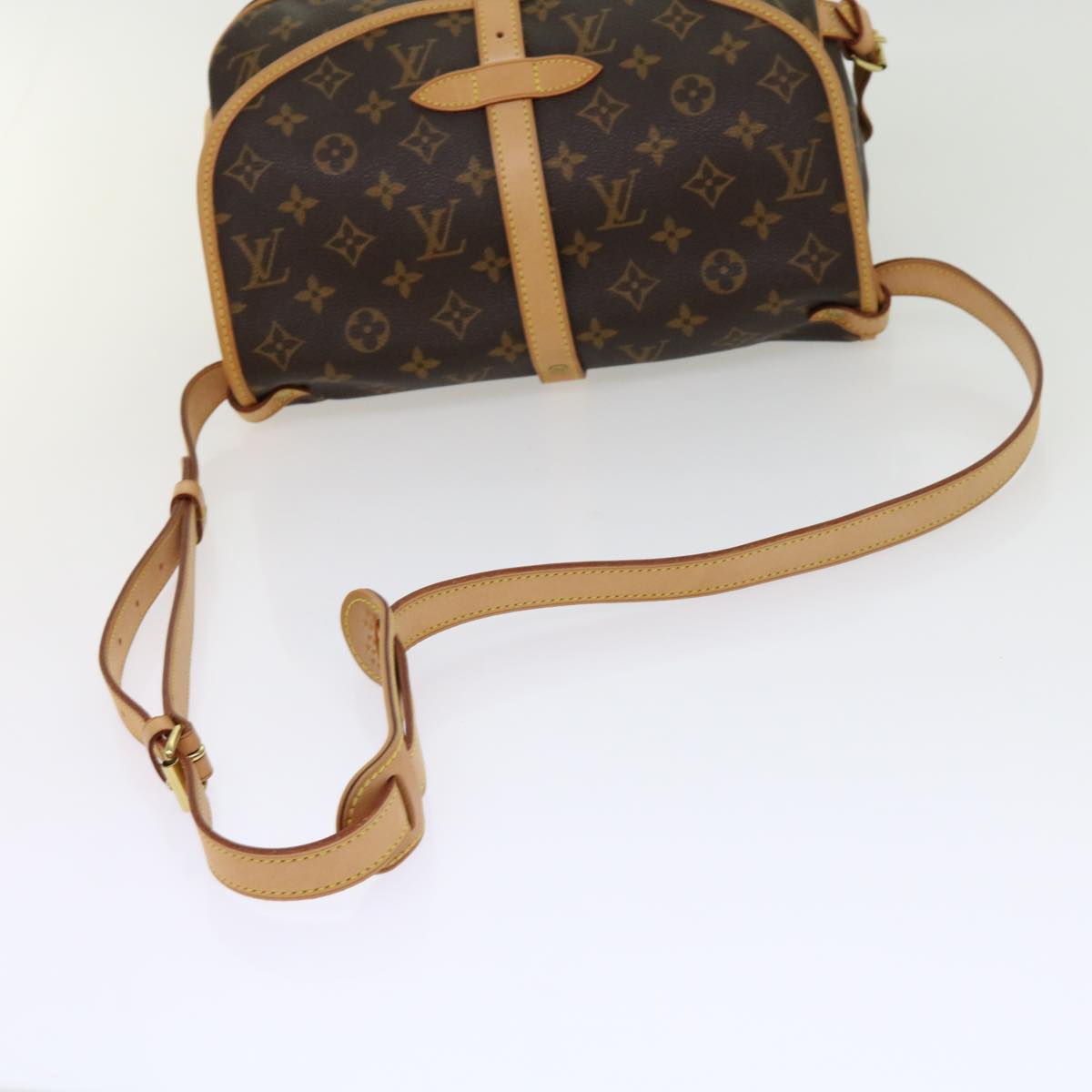 LOUIS VUITTON Saumur Shoulder Bag