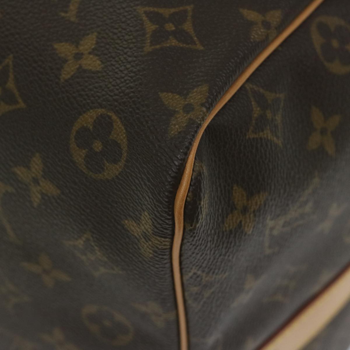 LOUIS VUITTON Keepall Bandouliere 60 Shoulder Bag