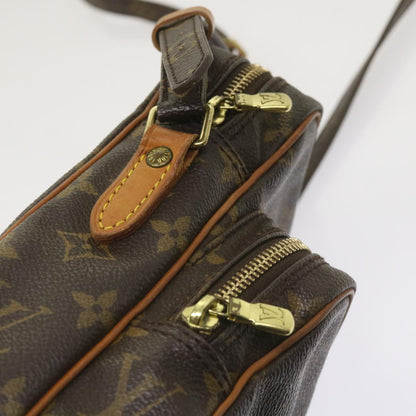 LOUIS VUITTON Shoulder Bag