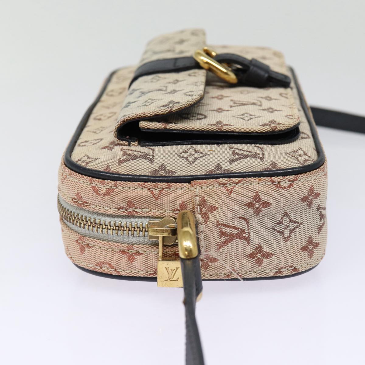 LOUIS VUITTON Juliette Shoulder Bag