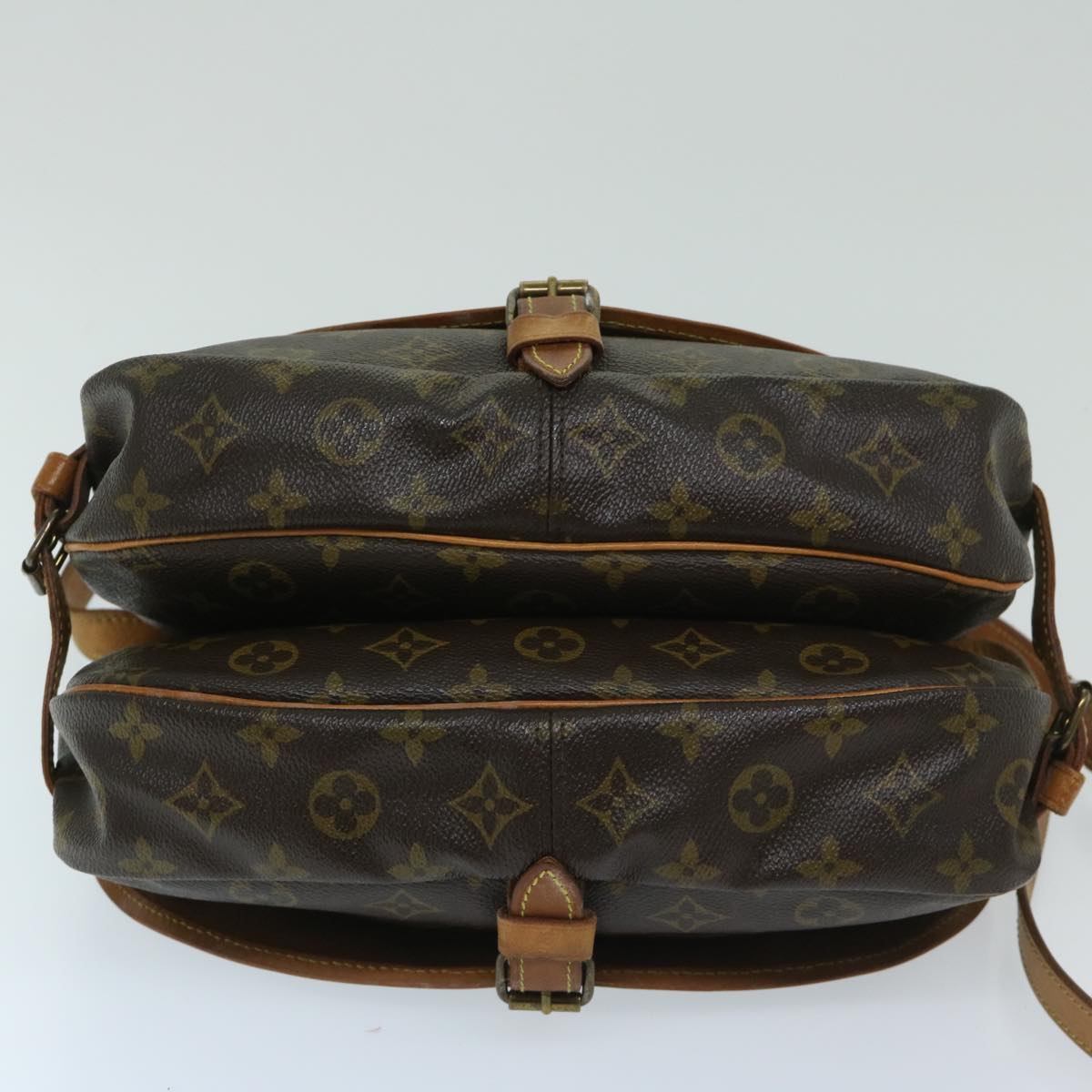 LOUIS VUITTON Saumur Shoulder Bag