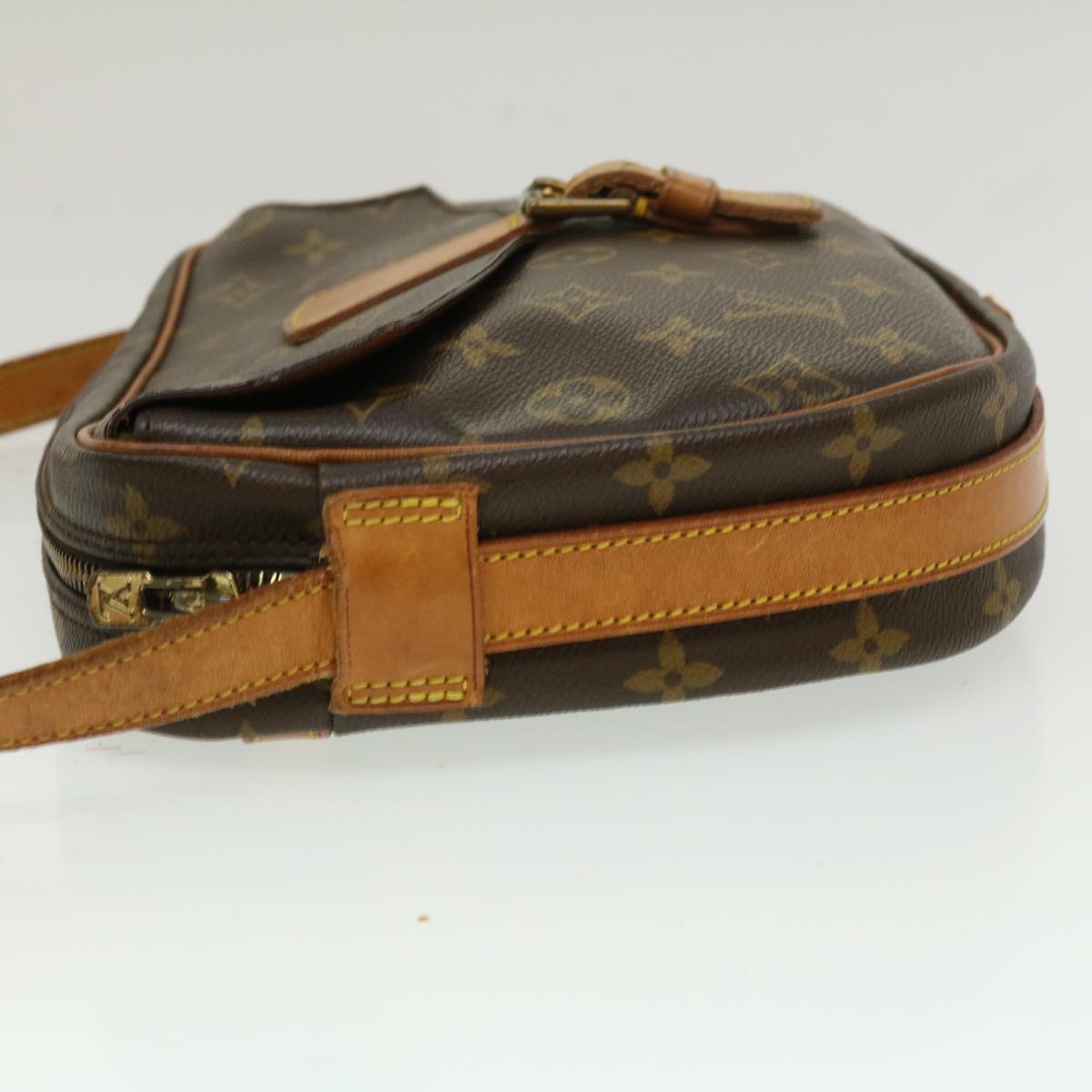 Louis Vuitton  Jeune fille Shoulder Bag