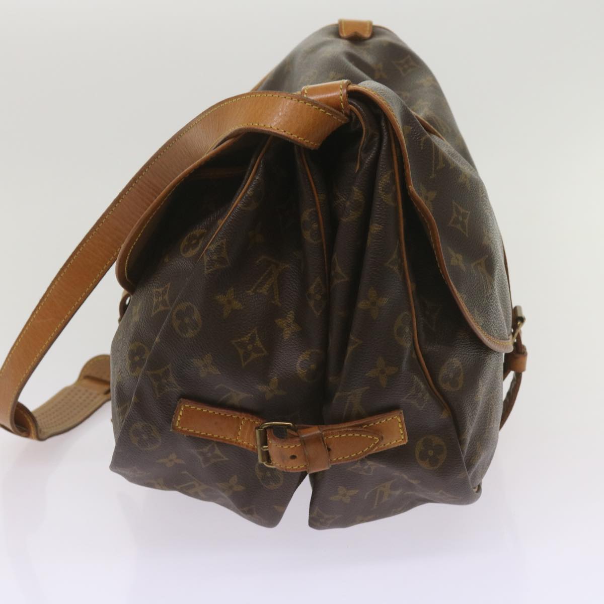 LOUIS VUITTON Saumur Shoulder Bag