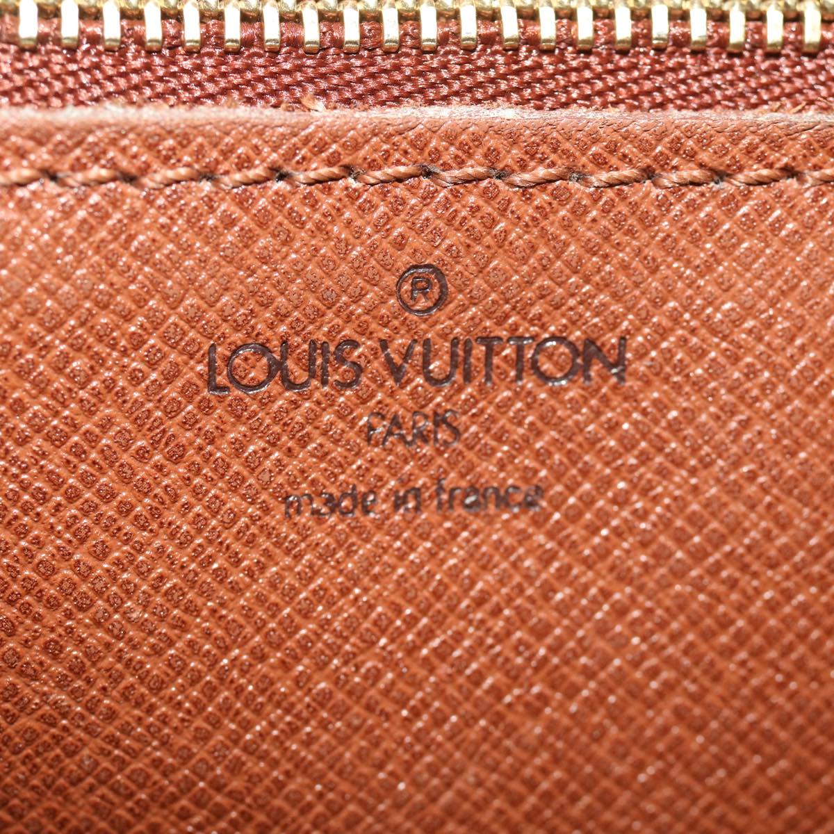 Louis Vuitton  Jeune fille Shoulder Bag