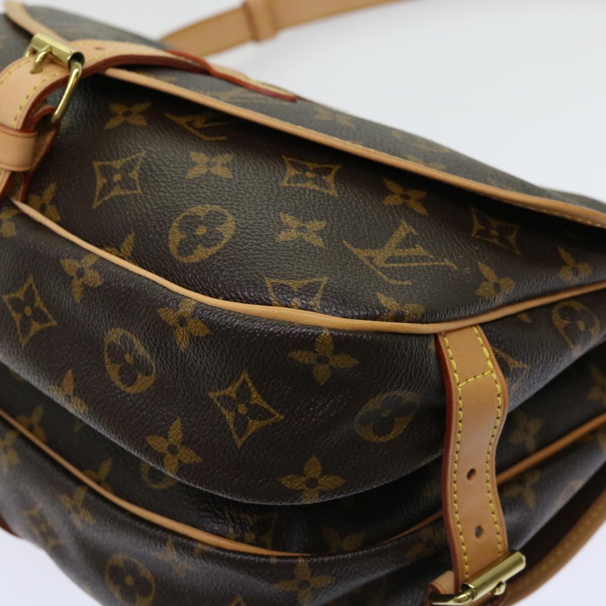 LOUIS VUITTON Saumur Shoulder Bag