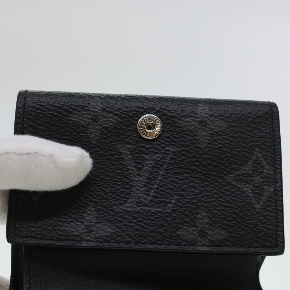 LOUIS VUITTON Discovery Wallet