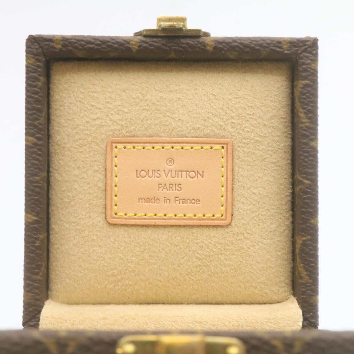 Louis Vuitton  Jewelry case Wallet