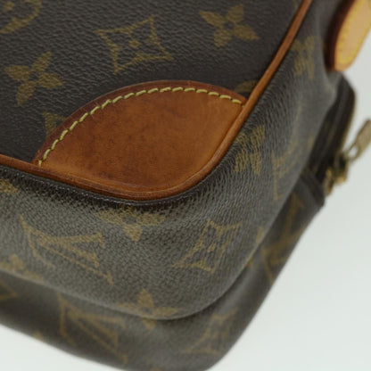 LOUIS VUITTON Shoulder Bag