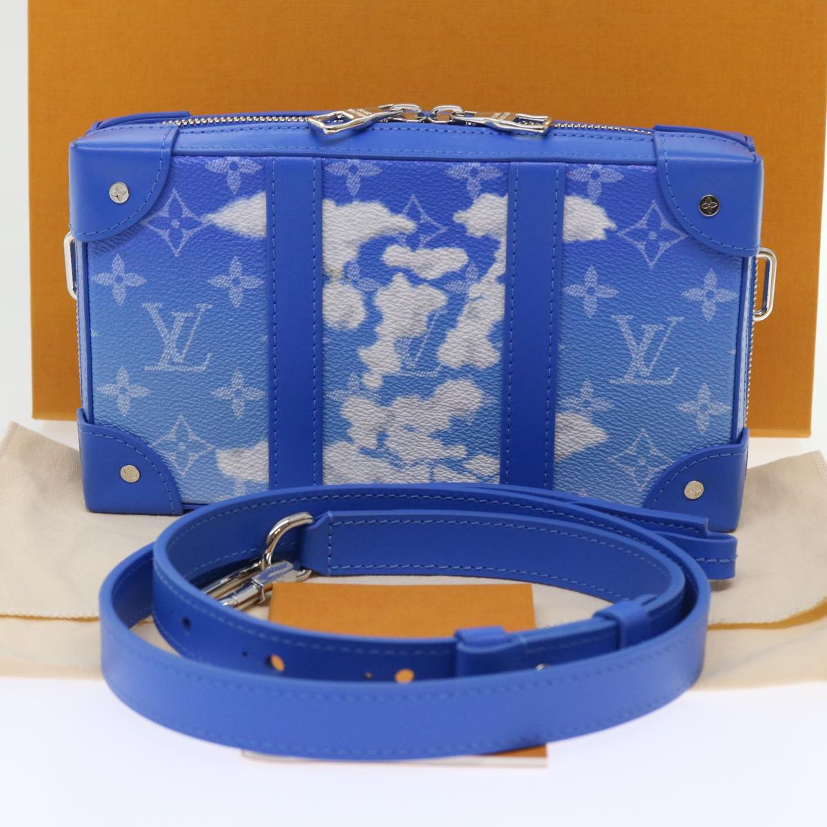 LOUIS VUITTON Soft Trunk Shoulder Bag