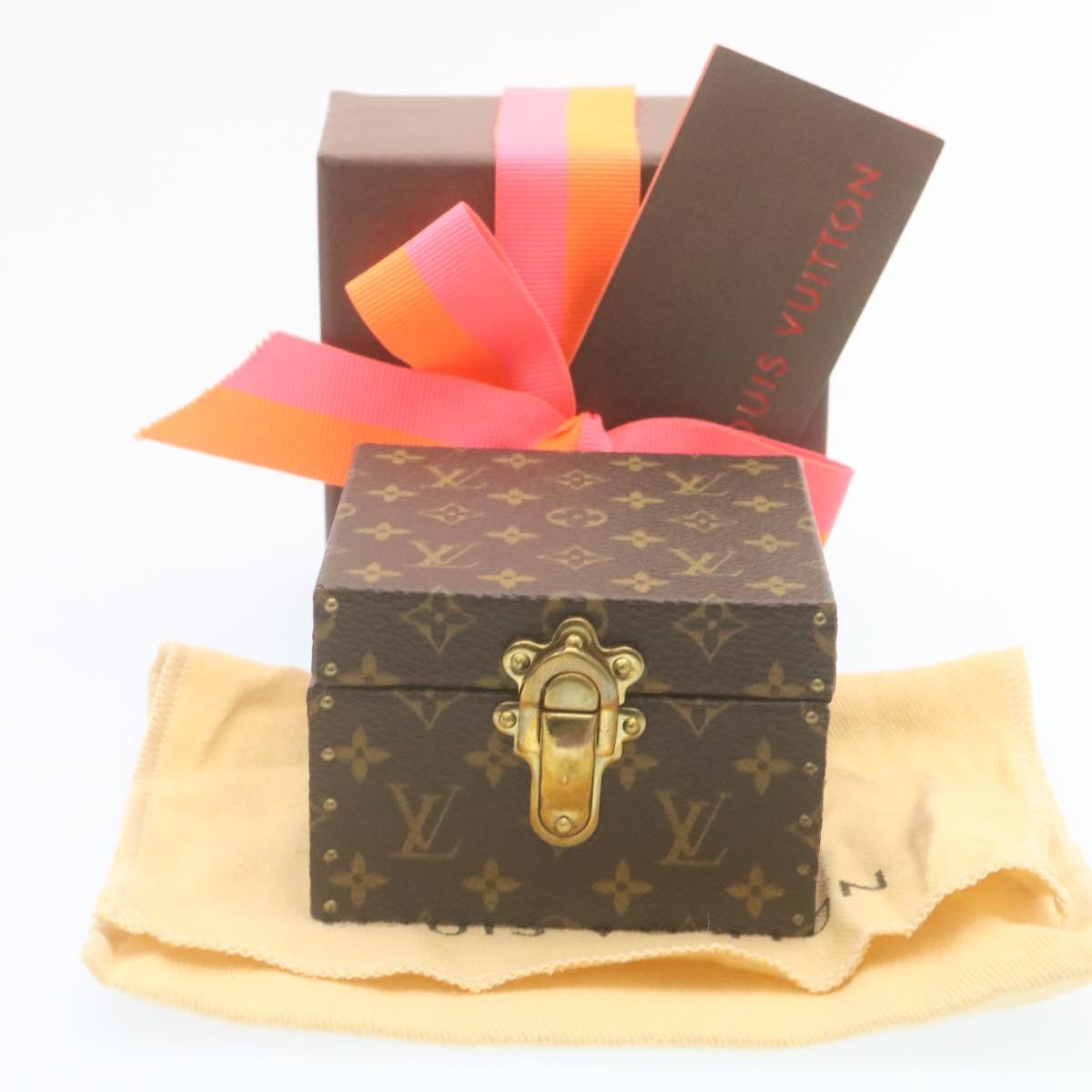 Louis Vuitton  Jewelry case Wallet