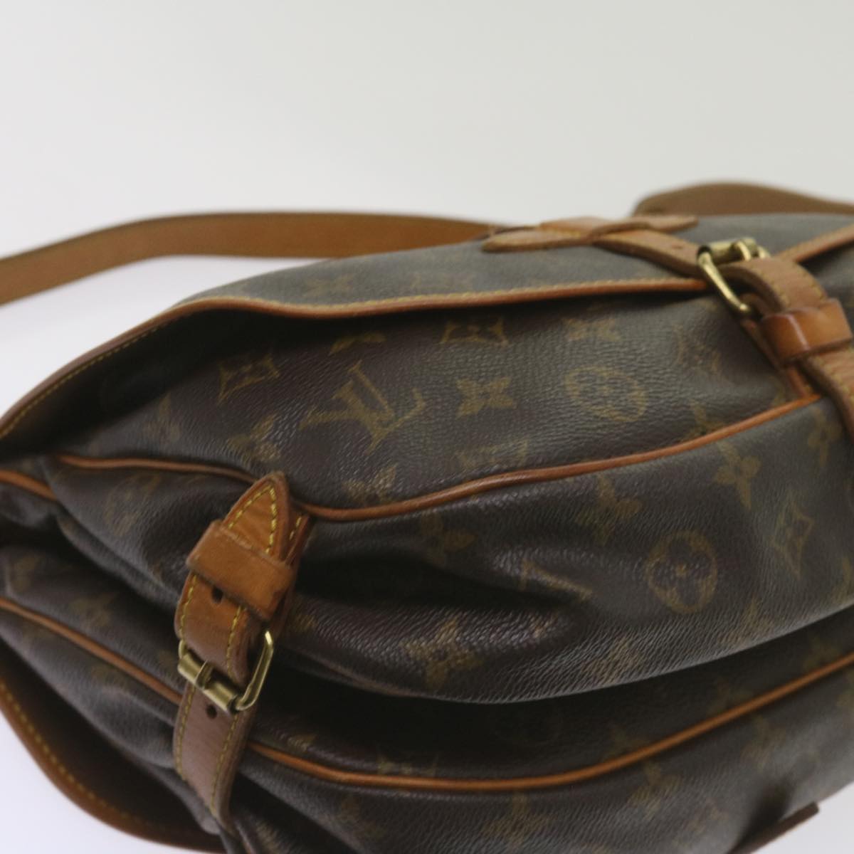 LOUIS VUITTON Saumur Shoulder Bag