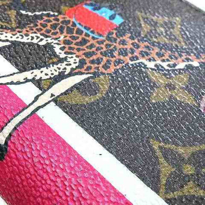 Louis Vuitton  Zippy M62085 Wallet 2017 Holiday Collection Monogram Round Long Giraffe